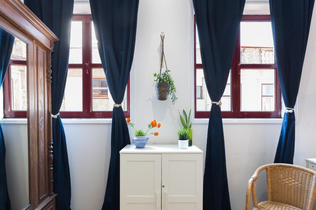 Cozy Sunny Flats By Hostwise Apartment Porto Luaran gambar