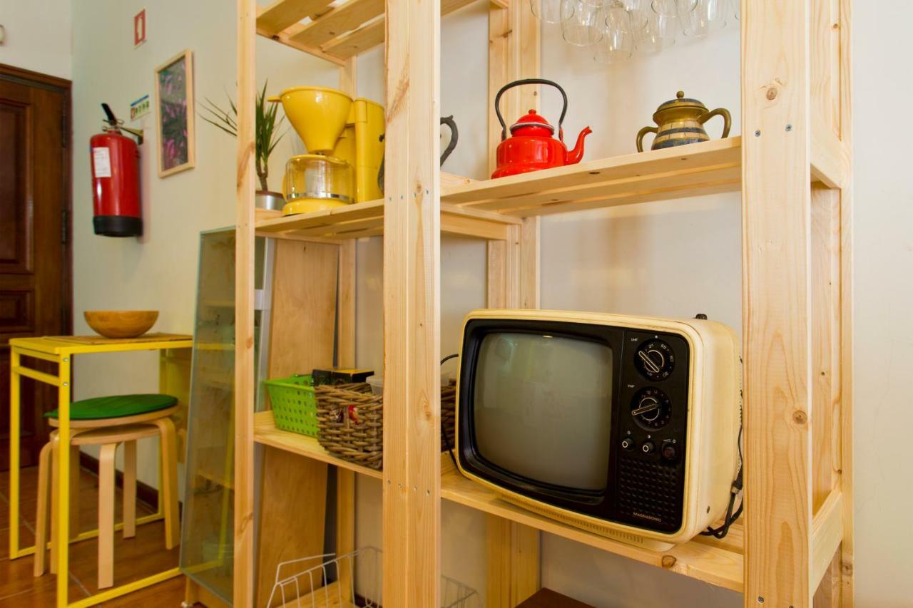 Cozy Sunny Flats By Hostwise Apartment Porto Luaran gambar