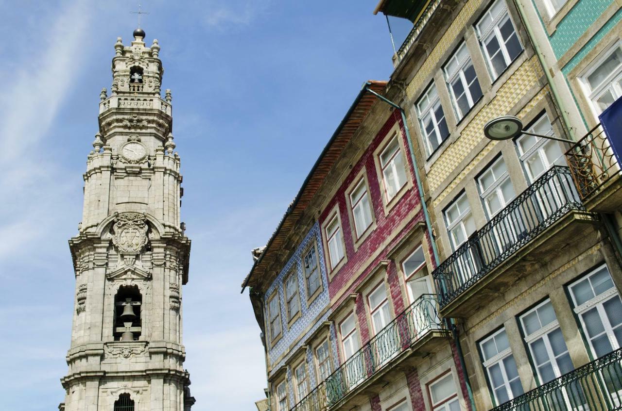 Cozy Sunny Flats By Hostwise Apartment Porto Luaran gambar