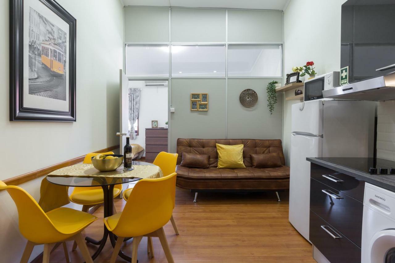 Cozy Sunny Flats By Hostwise Apartment Porto Luaran gambar